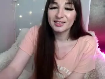Chaturbate Live Sex Cam of birdie_kiss