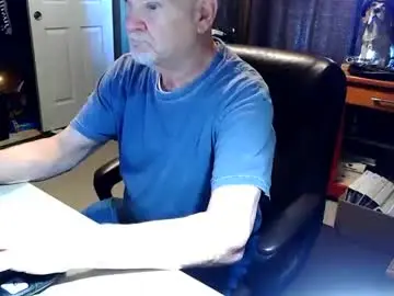 Chaturbate Free Live Porn of midwestdad09