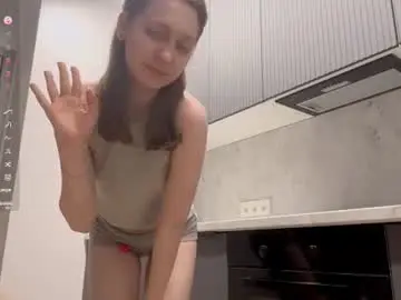 Chaturbate Live Sex Cam of kyragraise