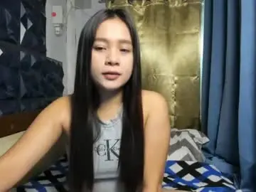 Chaturbate Live Sex Cam of mnopxx33
