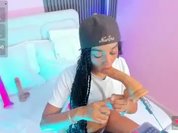 Chaturbate Sex Chat of clawdeen__wolf