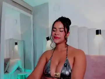 Chaturbate Nude Webcam of danna_ross101