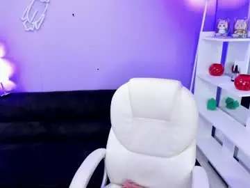 Chaturbate Live Sex Cam of emma_monserratt