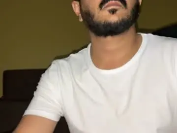 Chaturbate Live Sex of bighandsomesatisfy