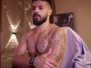 Chaturbate Best live sex cam show of dann_saenz