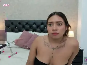 Chaturbate Free Porn Cam of emili_lenus
