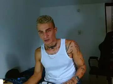 Chaturbate Live Porn of bray_hotboy