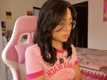Chaturbate Sex Chat of x_moonshine