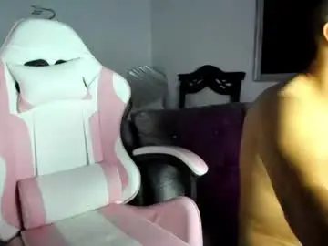 Chaturbate Sex Cam of horrny_18_victoria