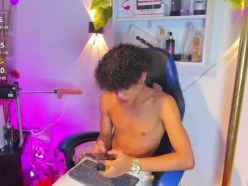 Chaturbate Nude Webcam of _taylor_black