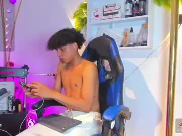 Chaturbate Adult Webcams of _taylor_black