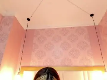 Chaturbate Free Live Porn of evaa_honey