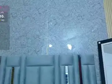 Chaturbate Live Sex Cam of skinnysamantha