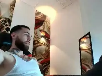 Chaturbate Best live sex cam show of luke_davis01