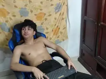 Chaturbate Live Sex Cam of alice_julls