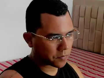 Chaturbate Sex Chat of steve_hard_