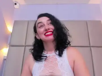 Chaturbate Nude Webcam of lucymendezz_