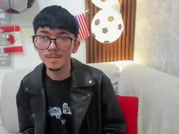Chaturbate Watch Live Sex Cams of king_luxury1