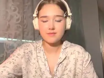 Chaturbate Live Sex Cam of caterinakeliikoa