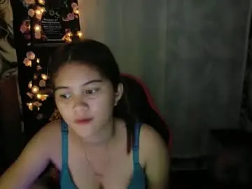Chaturbate Live Sex Cam of ur_prettyangel