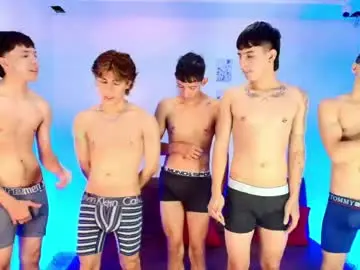 Chaturbate Adult Video Chat of chillbicrew