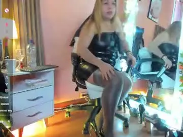 Chaturbate Free Porn Cam of lia_taylorr1
