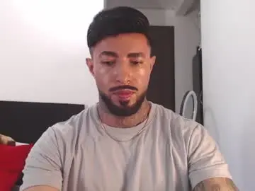 Chaturbate Free Live Porn of maximus_golden