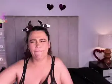 Chaturbate Best live sex cam show of marthina_cnc