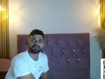 Chaturbate Live Sex Cam of max_ashley_mds