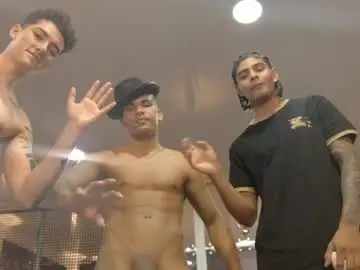 Chaturbate Live Porn of boysgang_sex