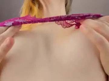Chaturbate Watch Live Sex Cams of nicol_swift_