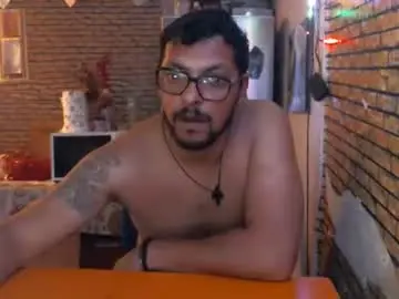 Chaturbate Live Porn of real_coupl3