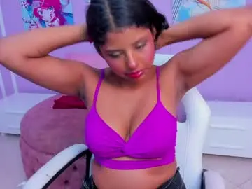 Chaturbate Nude Webcam of naugthy_brunette_