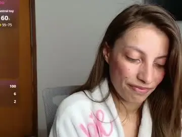Chaturbate Sex Cam of sweet_moon_v_