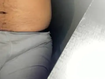Chaturbate Live Porn of twohandedlongstroker