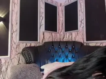 Chaturbate Sex Chat of adelinemoretti