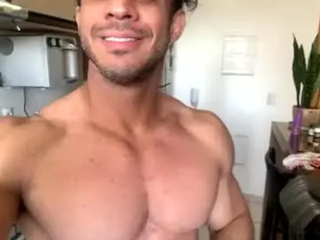 Chaturbate Best live sex cam show of latino_rodri