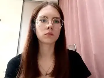 Chaturbate Live Sex Cam of tawnyzenisek