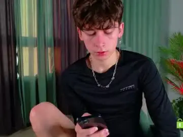 Chaturbate Best live sex cam show of mark_safr