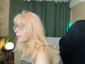 Chaturbate Watch Live Sex Cams of lily_spark_