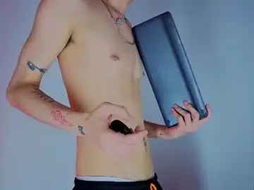 Chaturbate Free Porn Cam of lancelot_grey