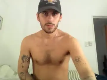 Chaturbate Sex Cam of maggicboy29
