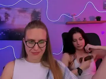 Chaturbate Nude Webcam of dina_bloom