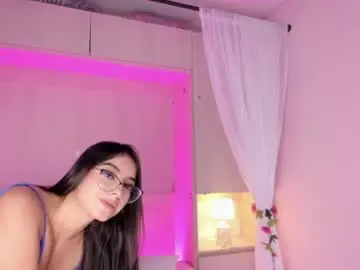 Chaturbate Best live sex cam show of ivannawest_