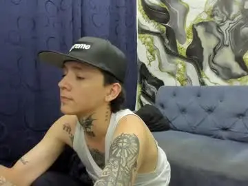Chaturbate Live Sex of nick_straightboy