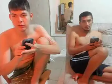 Chaturbate Free Porn Cam of maxi_dick33