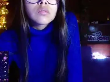 Chaturbate Live Sex Cam of midoriquinn