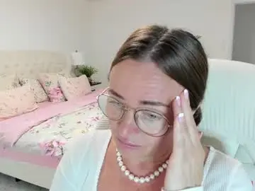 Chaturbate Watch Live Sex Cams of vika7333