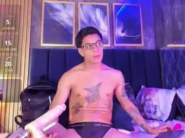 Chaturbate Live Sex Cam of anthony_hotxx