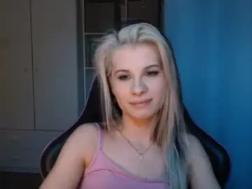 Chaturbate Adult Webcams of kristineamore